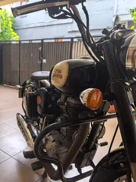 Royal Enfield Classic 500