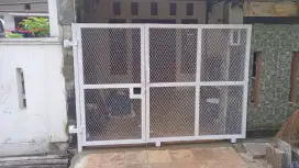 Pagar geser model kawat expanded