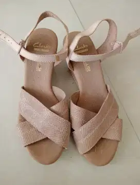 Sandal wedges tali