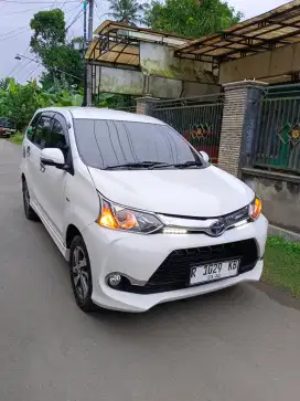 Dijual Toyota Avanza veloz 1.500 cc manual