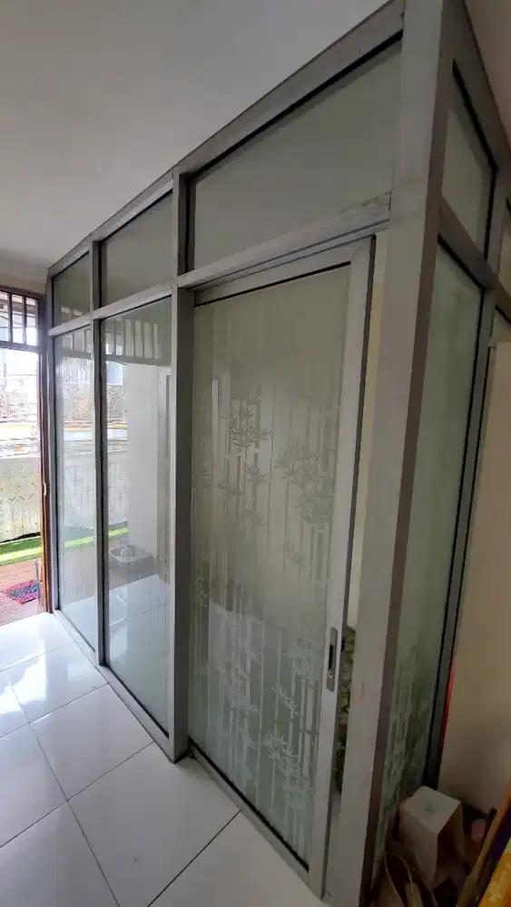 Alumunium partisi / Sekat ruangan