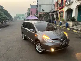 Nissan Grand Livina XV 1.5 A/T 2011