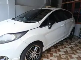 Ford Fiesta 2011 Bensin