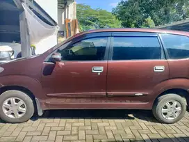 Daihatsu Xenia 2010 Bensin