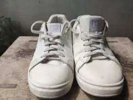Sepatu north star 25.5 cm