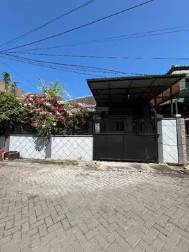Dijual Rumah Mojoklanggru Dekat Kampus Unair dan ITS