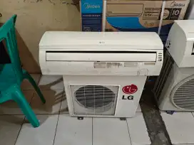 AC Bekas LG 1/2 PK Daya Rendah Garansi Normal