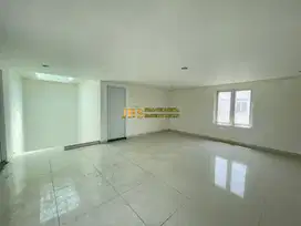 Dijual Villa Siap Huni di Komplek Cemara Kuta Jalan Seminyak  - Medan