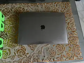 MACBOOK AIR M1 (2023)