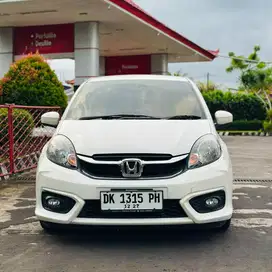 Brio e stya manual putih