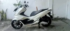 Honda PCX 150 ABS Keyless 2020 Putih Mulus Odo 6rb Koko Motor