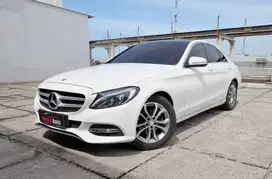 Mercedes Benz C200 Avantgarde