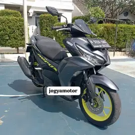 Aerox con th 2021 NEGO ALUS