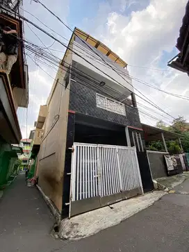 Rumah tinggal di Kebon Jeruk Jakarta Barat
