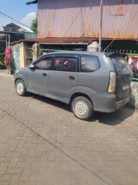 Jual Mobil xenia 2006
