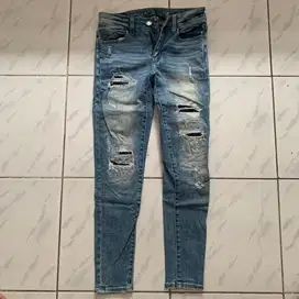 Preloved Thrifting American Jeans