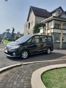 Nissan Serena 2013 Bensin