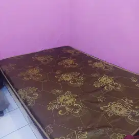 Kasur Busa + Ranjang kondisi TOP 140 x 200 cm [bekas]