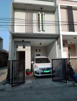RUMAH 2 LANTAI MURAH SIAP HUNI RUNGKUT SURABAYA TIMUR - TURUN HARGA!!!