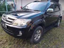 Jual Toyota Fortuner 2.7G Lux AT [2005]