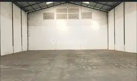 Gudang Margomulyo Angtropolis dekat Suri mulia Tol, pelabuhan perak