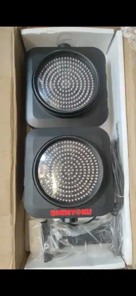 Led traffic light