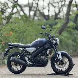 YAMAHA XSR 155 BIRU DOFF 2022 KM 19K PAJAK PANJANG SUPERB