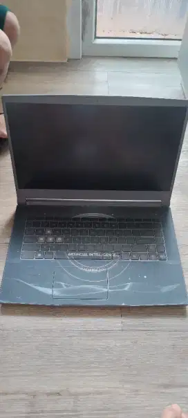 Laptop MSI Thin 15 B12UC i5-12450H 512GB SSD RTX 2050