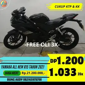 YAMAHA R15 V3 TAHUN 2021 SIAP PAKAI, GRATIS KIRIM SEJABODETABEK