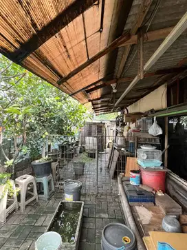 Jual BU! Ruko Lokasi Bagus di Tangerang Selatan, Luas Tanah 80m², Luas