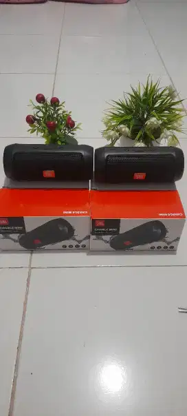Speaker bluetoth charge mini