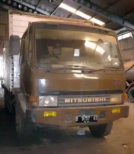 Jual Mitsubishi Fuso FM 517 H Truk Box [2000]