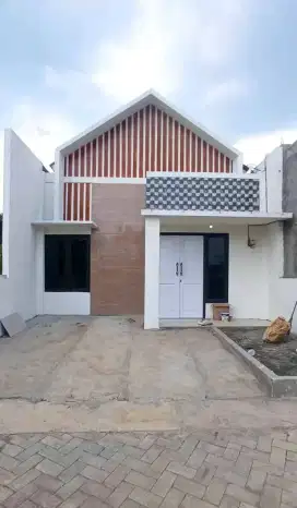 Rumah baru bebas Banjir dekat RSUD wongso negoro ketileng