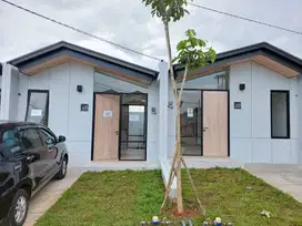 Rumah lantai 1 di KIIC dekat dengan gerbang tol Karawang Barat