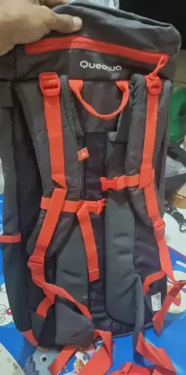 Semi Carrier Qeuchua Arpenaz 40ltr