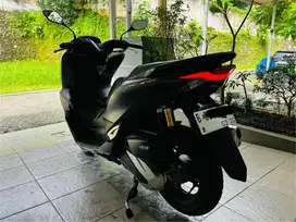 Km 1.000 Honda PCX 160 ABS Roadsync Hitam NIK 2025 Mulus