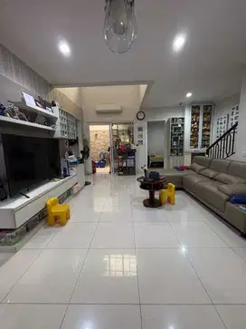 Dijual Rumah New Vivacia BSD City - Semi Fuenished