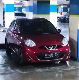 Nissan March Matic AT