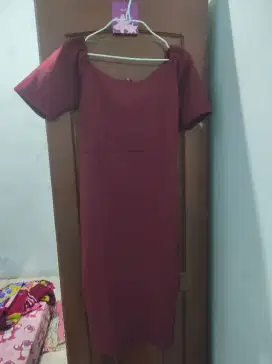 dress sabrina scuba