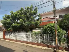 Rumah murah strategis di area Kembar Timur, pusat kota Bandung