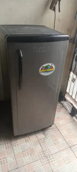 Jual kulkas TOSHIBA GLACIO satu pintu d antar