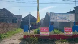 Dijual Rumah & Kontrakan Luas Tanah 698 M2