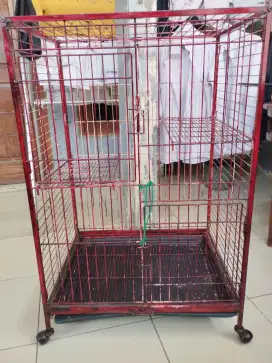 Kandang kucing besar bekas