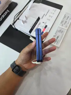 New galaxy Zflip7