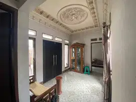 Dijual Rumah 3 Lantai di Jl. Medang Raya dekat Area Gading Serpong
