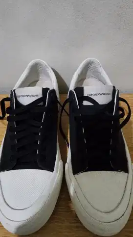 Sepatu Emporio Armani