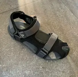 Eiger sandal gunung pria valor 2.0 black 42