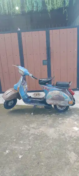 Vespa PS 1980' TV