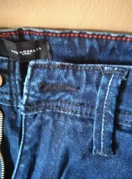 Celana Levi's Secret size 28 baru
