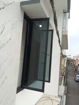 Kusen Pintu dan Jendela Aluminium